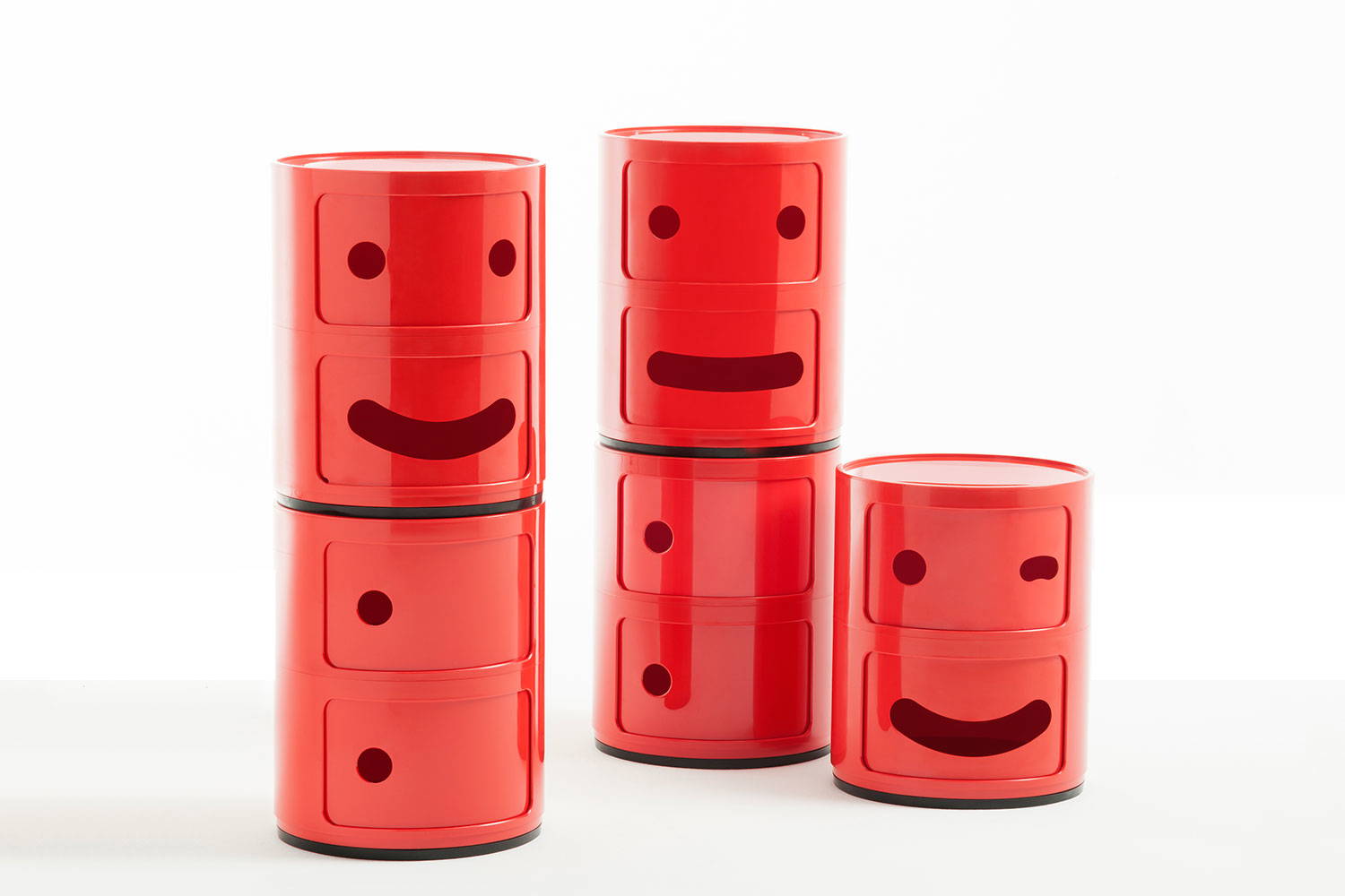 Componibili Smile End Table by Kartell | room service 360°