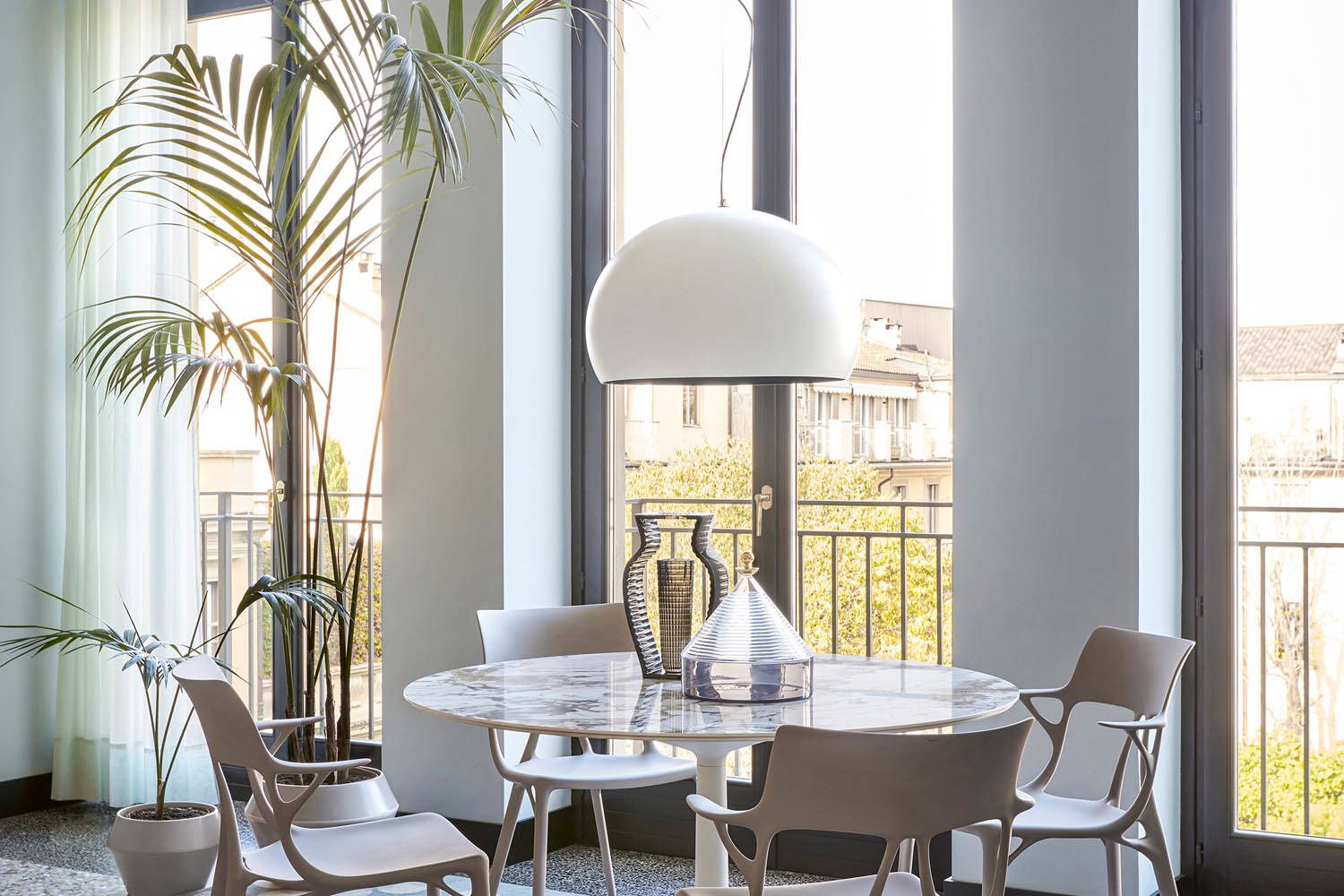 Big Fl/y Suspension Light by Kartell | room service 360°