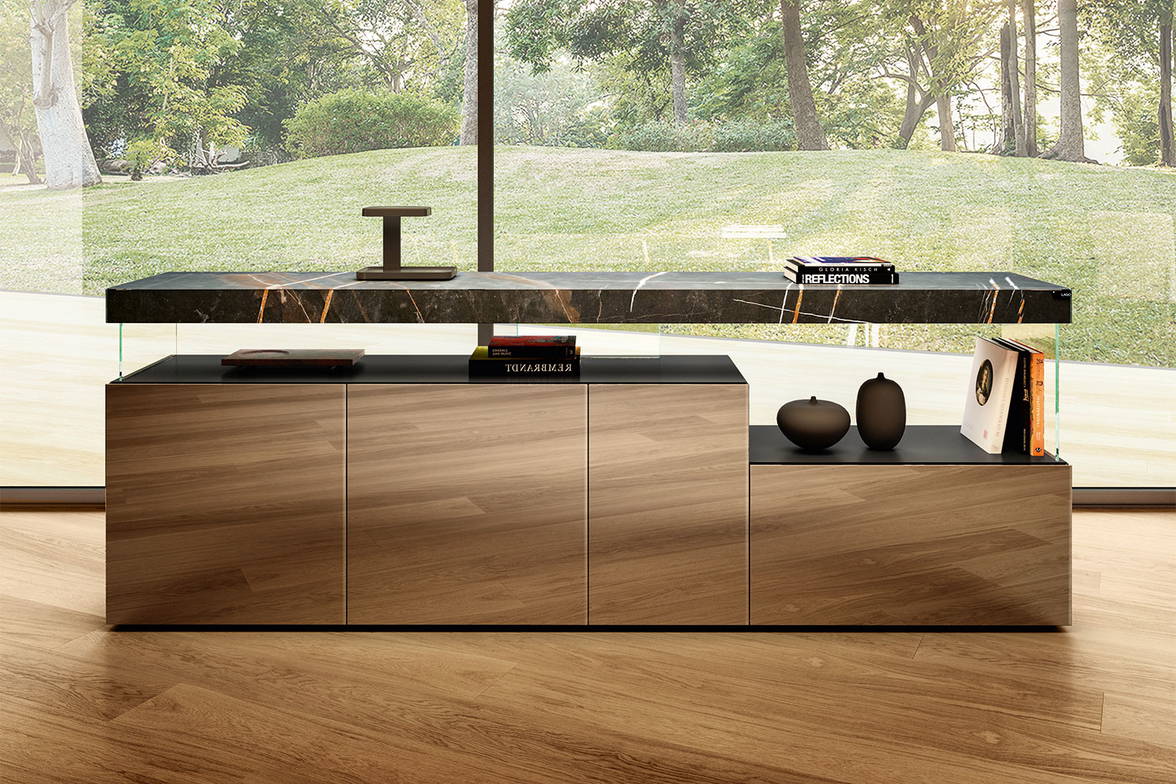 The 36e8 2108 Sideboard by Daniele Lago for Lago. The 36e8 2108 Sideboard by Daniele Lago for Lago.