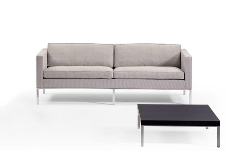 905 Sofa