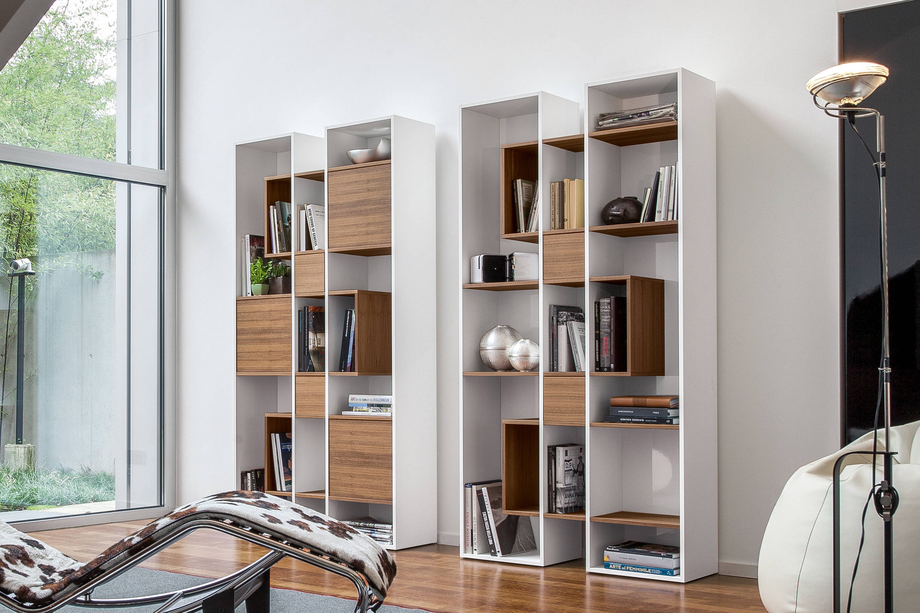 Abaco bookcase by Tonin Casa