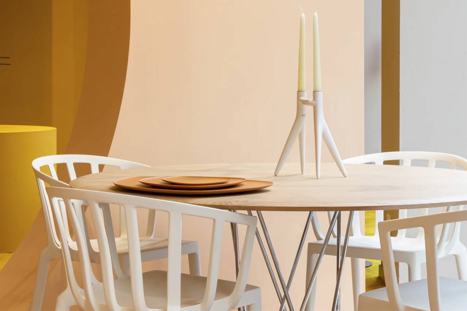 Abbracciaio Candle Holder by Kartell | room service 360°