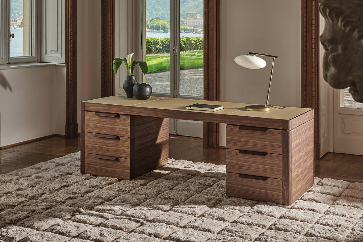 Agea Executive Office Desk designed by Carlo Ballabio Agea Executive Office Desk designed by Carlo Ballabio