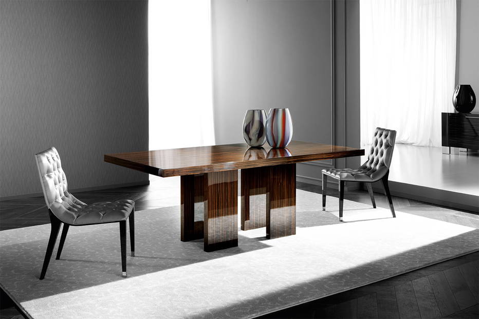 Air dining table designed by Giorgio Soressi with the Club Dining Chairs