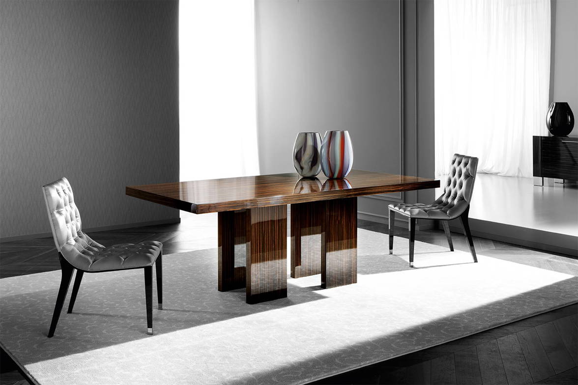 Air dining table with Club chairs Air dining table with Club chairs