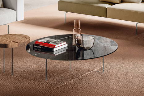 Air round xglass coffee table by Lago