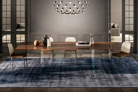 Air Xglass dining table with Ermes dining chairs by Lago