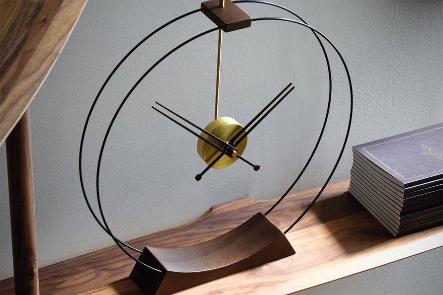 Aire Clock