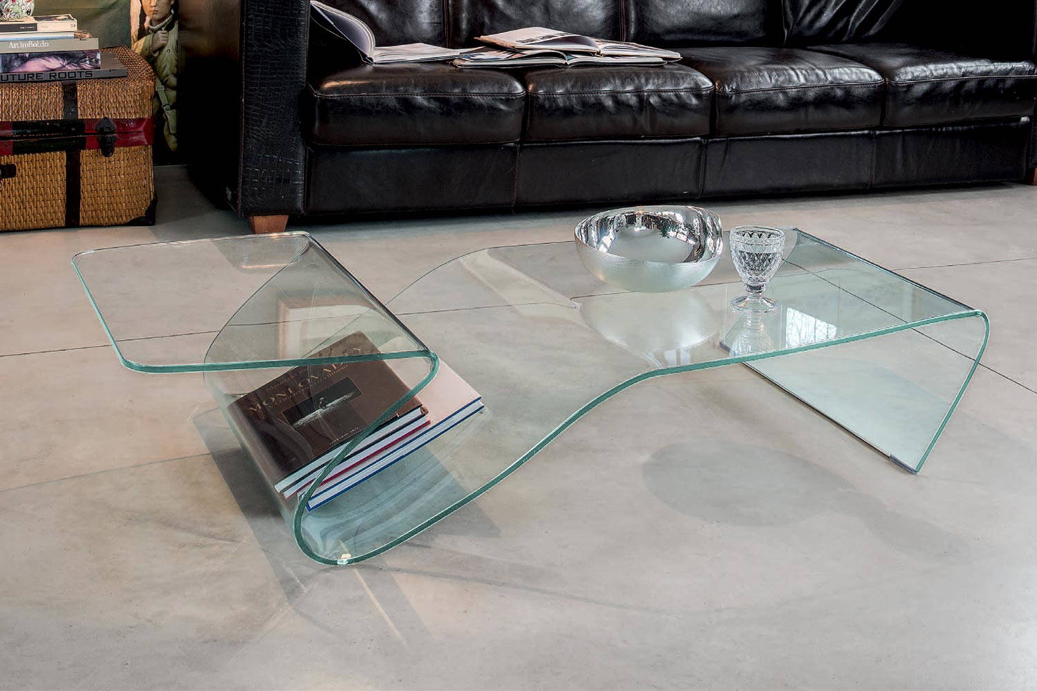 Alaric coffee table by Tonin Casa