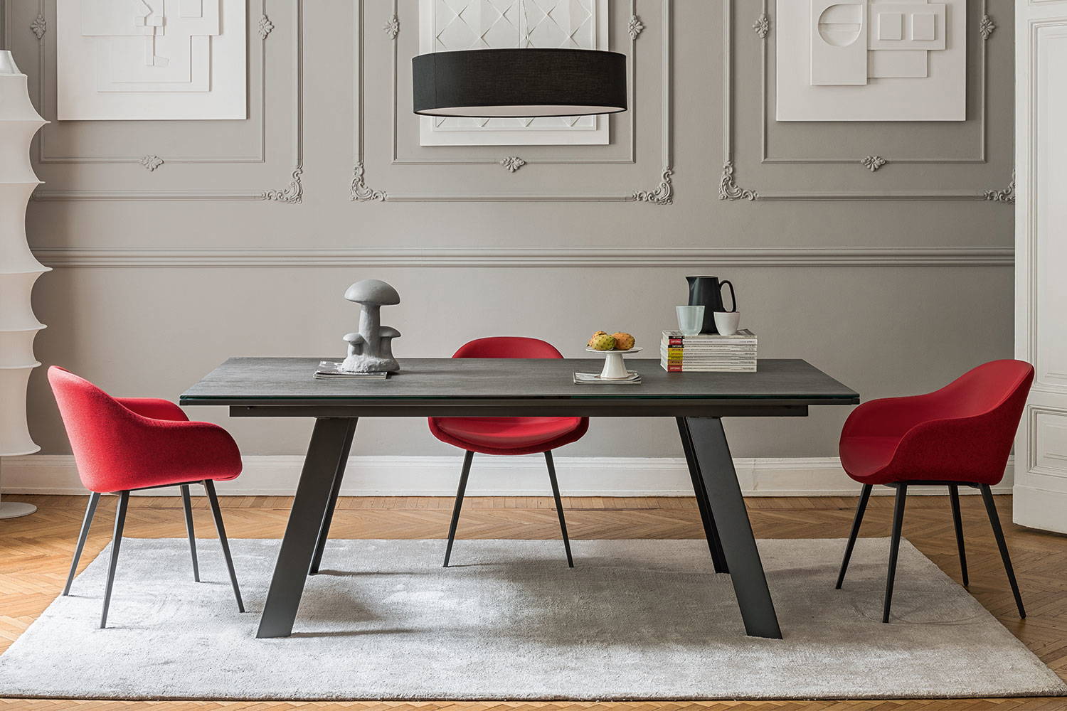 Alexander ceramic extension dining table with Sonny PB armchairs by Midj