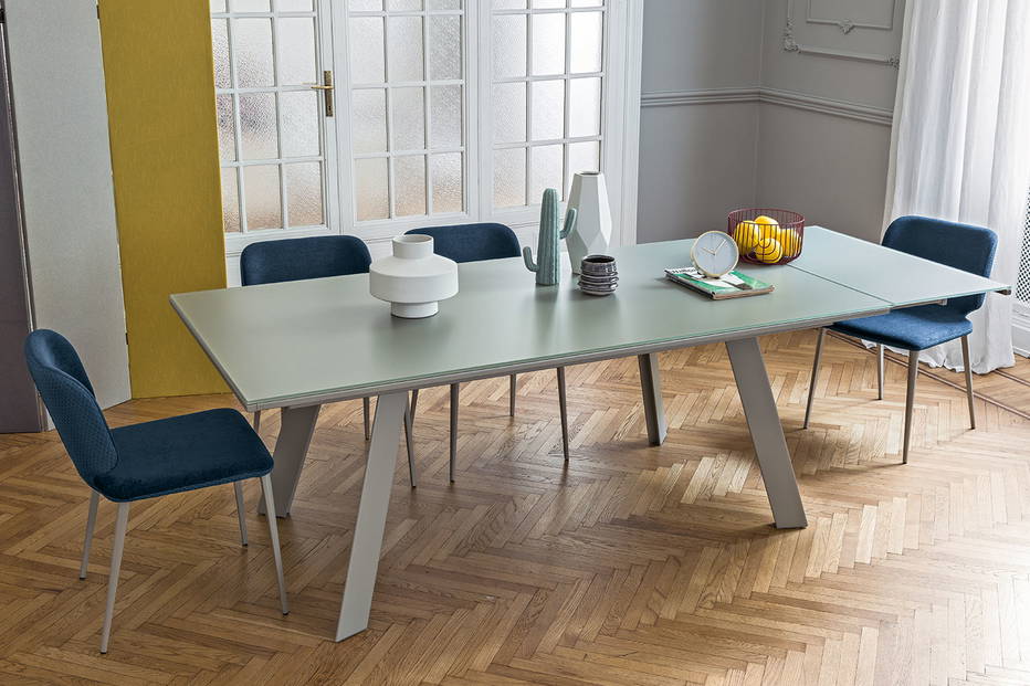 Alexander glass extension dining table with Wrap dining chairs by Midj 