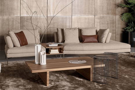The Aliante sectional with the Moon coffee table and Harpe end table.