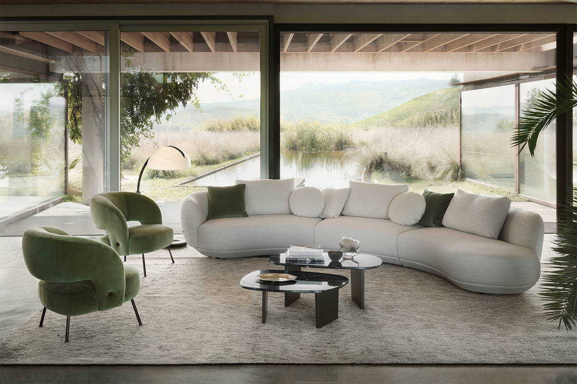 The Amalfi XL Curved Sectional by Nicoline Italia. The Amalfi XL Curved Sectional by Nicoline Italia.