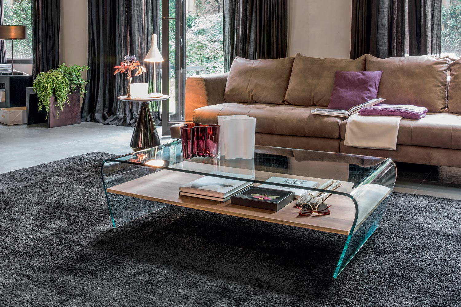 Amaranto coffee table by Tonin Casa