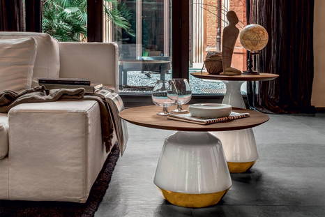 Amira coffee table by Tonin Casa