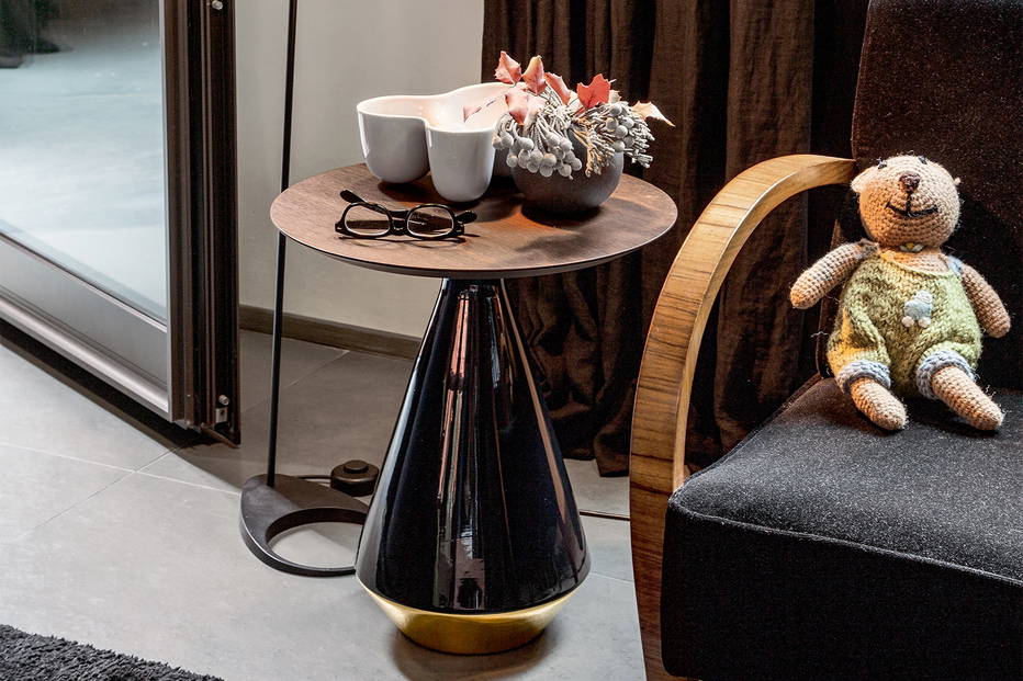 Amira End Table