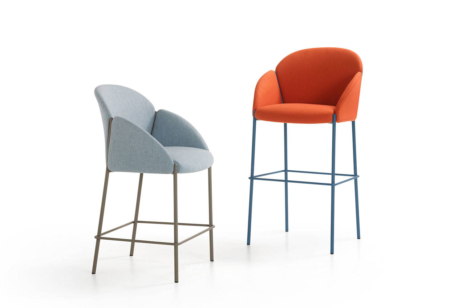 Andrea bar and counter stools by Artifort