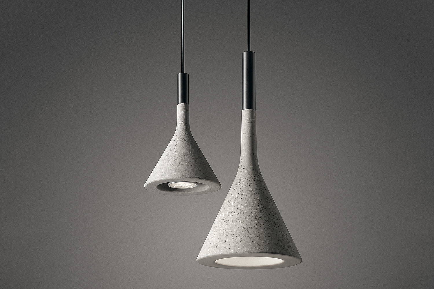 Aplomb Mini Pendant Light by Foscarini | room service 360°