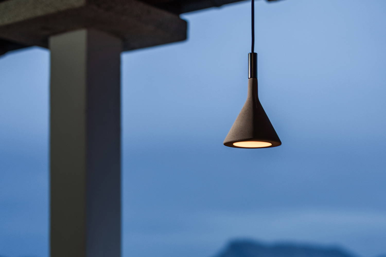 Aplomb Mini Pendant Light by Foscarini | room service 360°