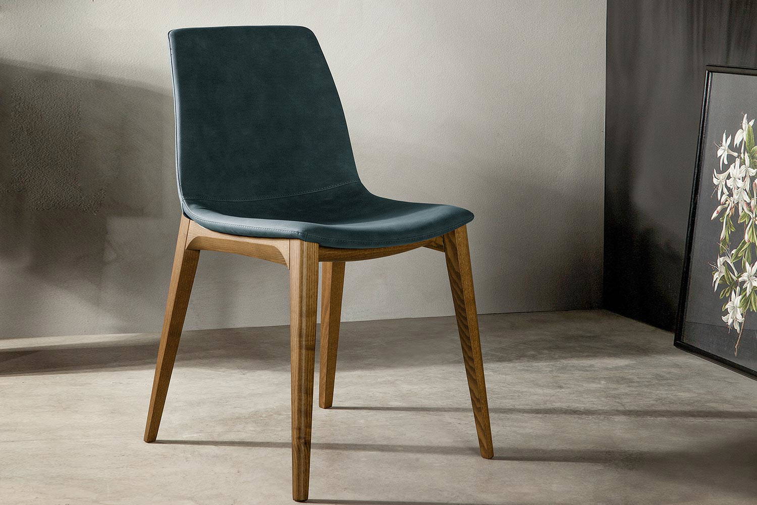 Aralia dining chair by Tonin Casa