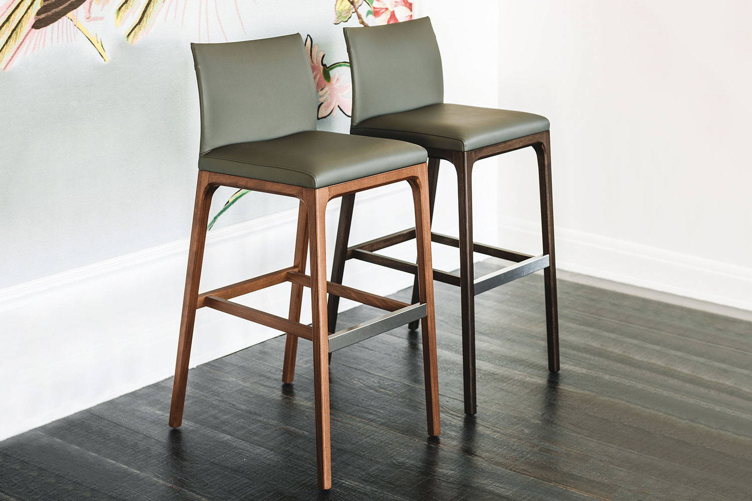 Arcadia Bar Stool