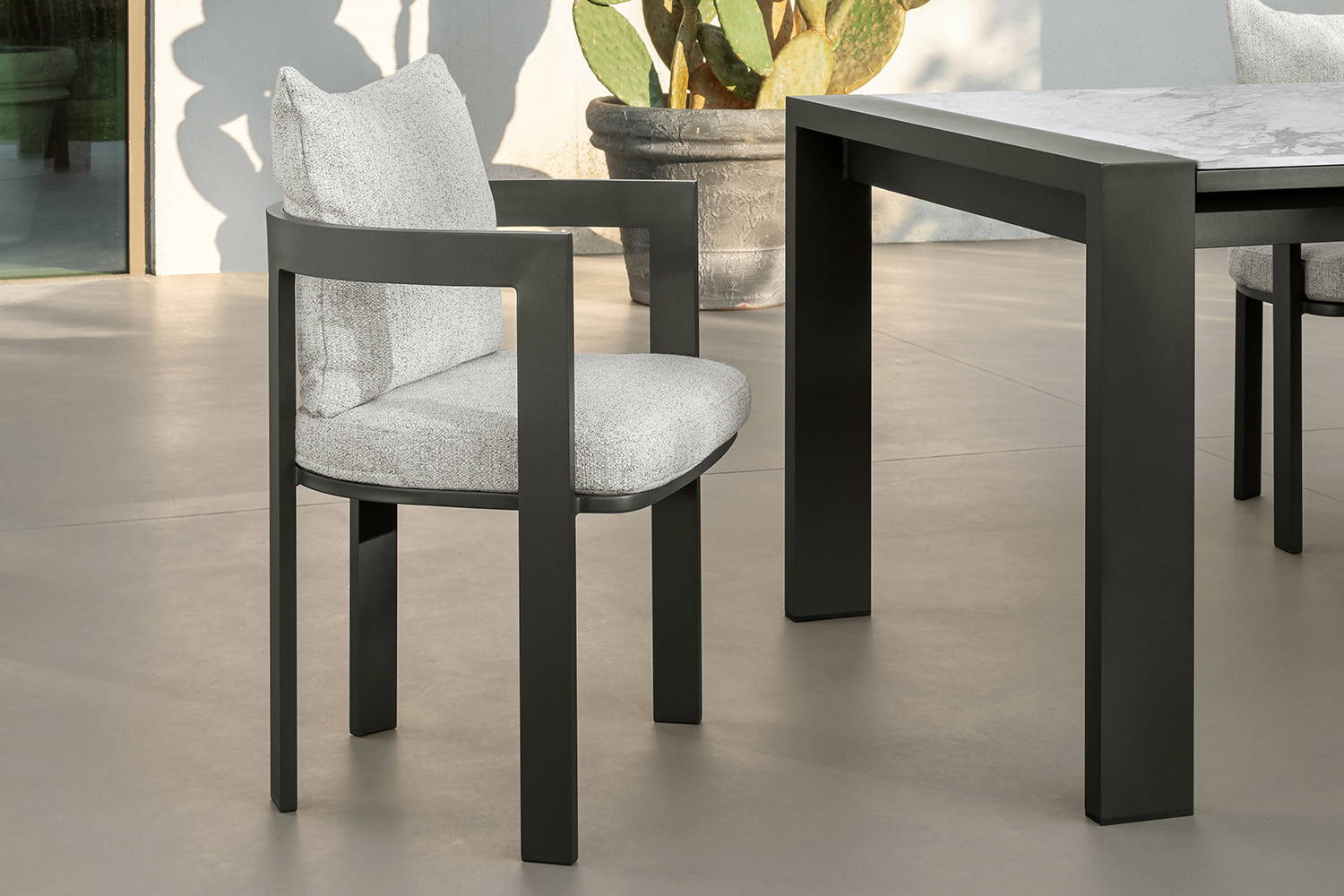 Talenti Argo Alu Dining Armchair - Thumbnail 3