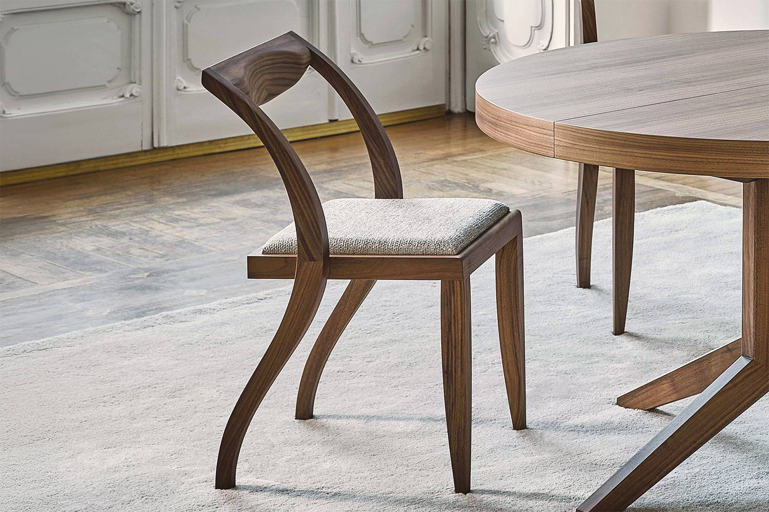 Arlekin dining chair by Porada