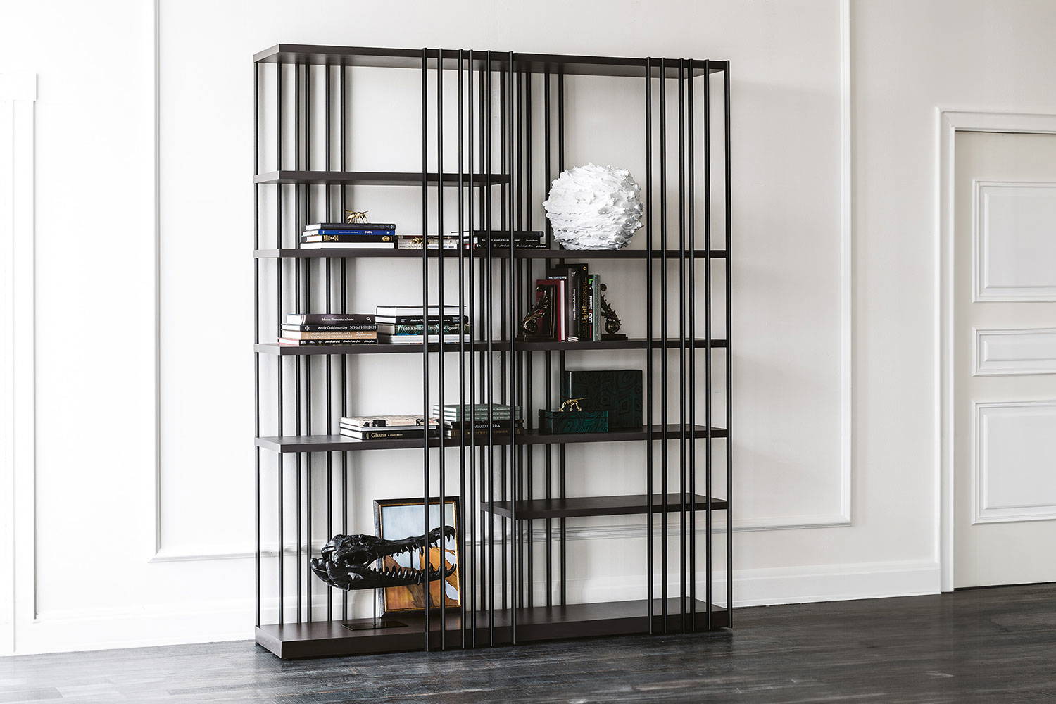 Arsenal bookcase by Cattelan Italia