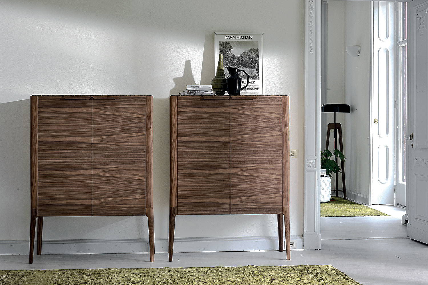 Atlante 1 Cupboard