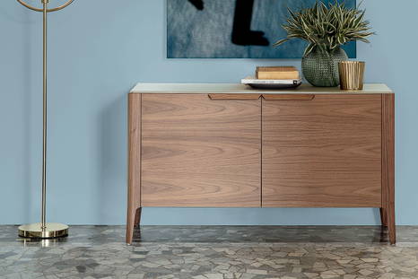 Atlante 6 sideboard in living room setting by Porada