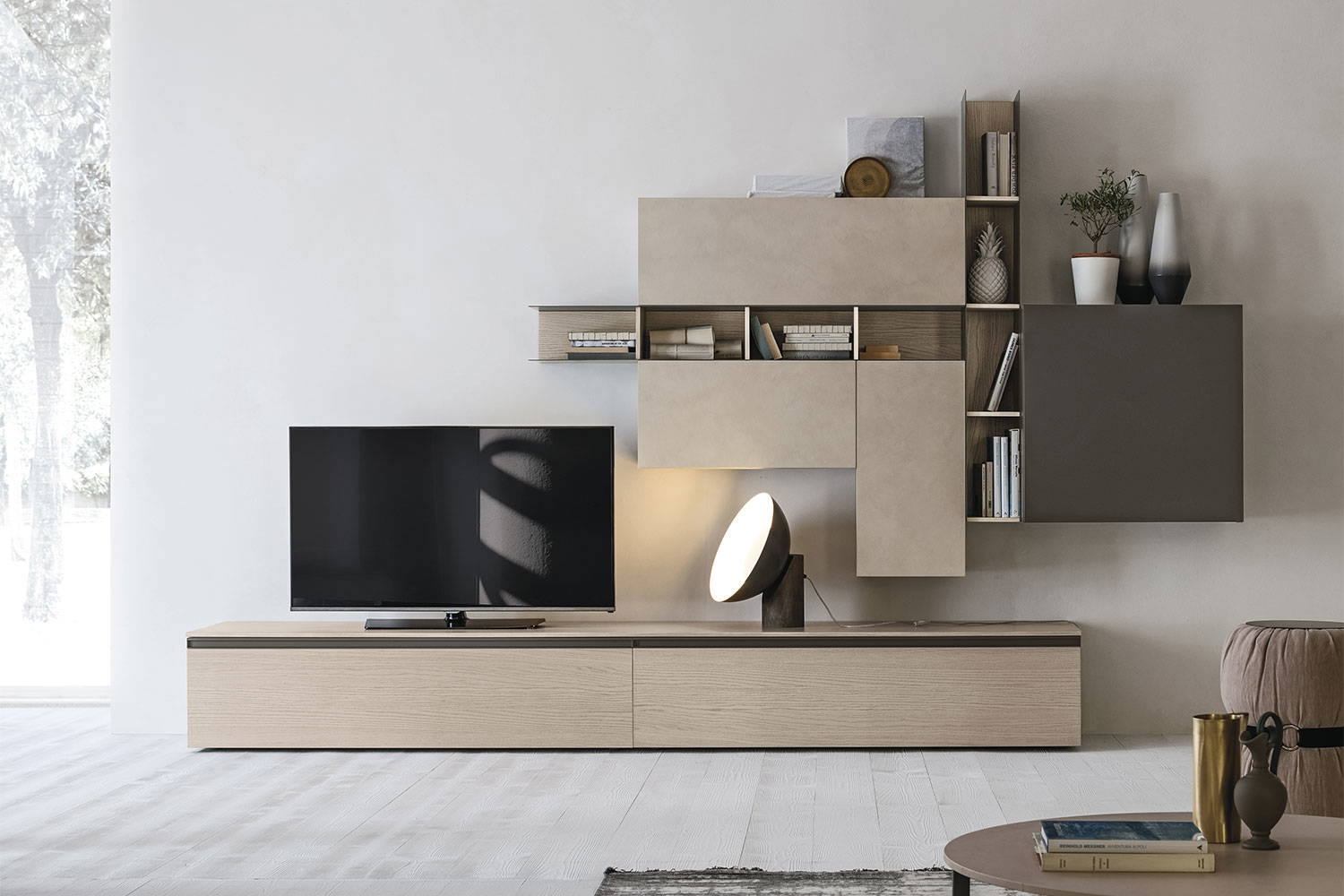 Atlante AT124 Wall Unit