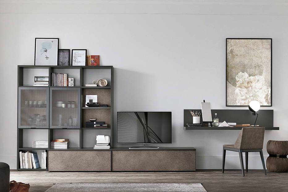 Atlante AT205 wall unit with reeded glass doors