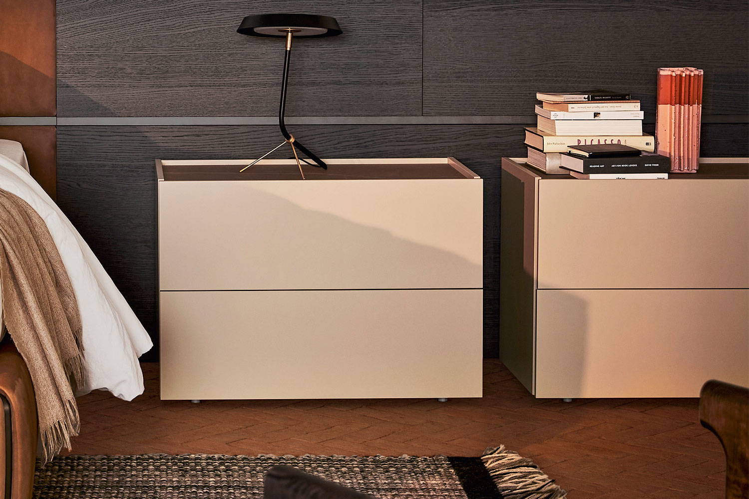 Atlante nightstand by Pianca
