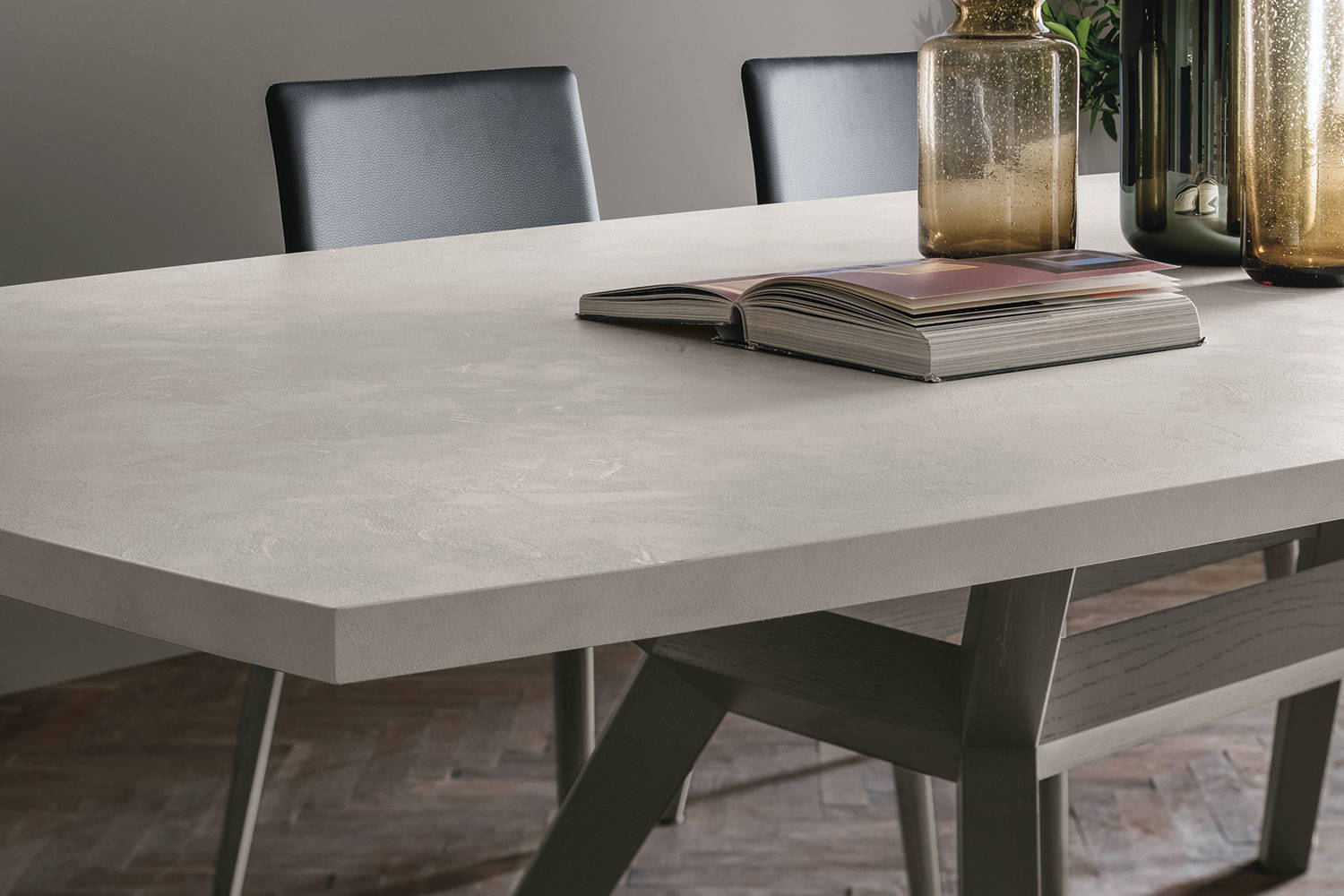 Tomasella Avalon Dining Table