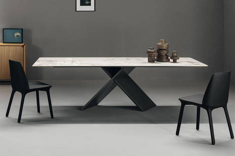 Ax dining table with Flute dining chairs by Bonaldo