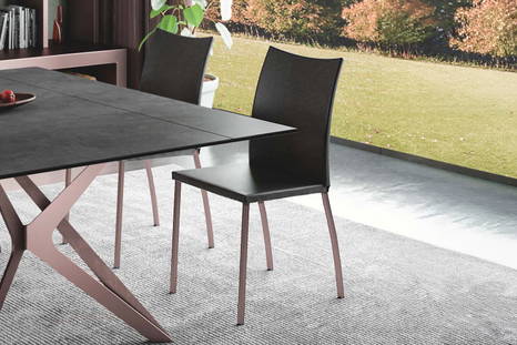 Babette dining chair 