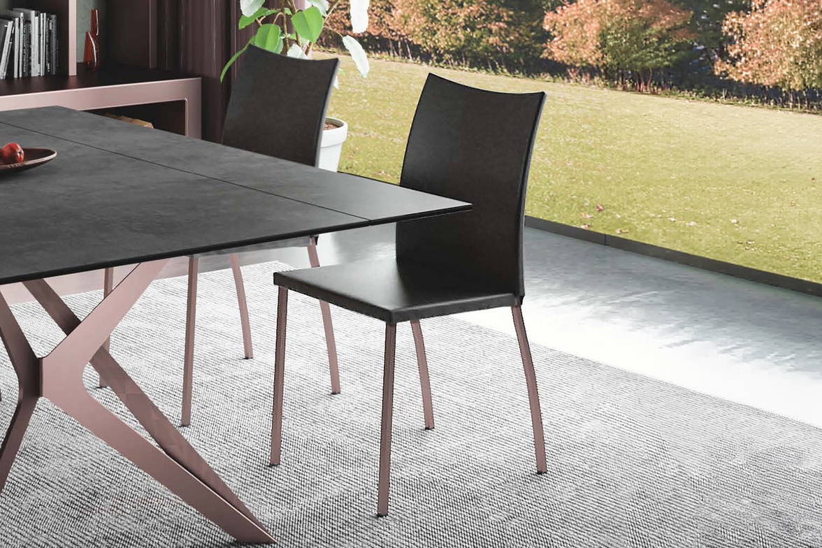 Babette dining chair Babette dining chair