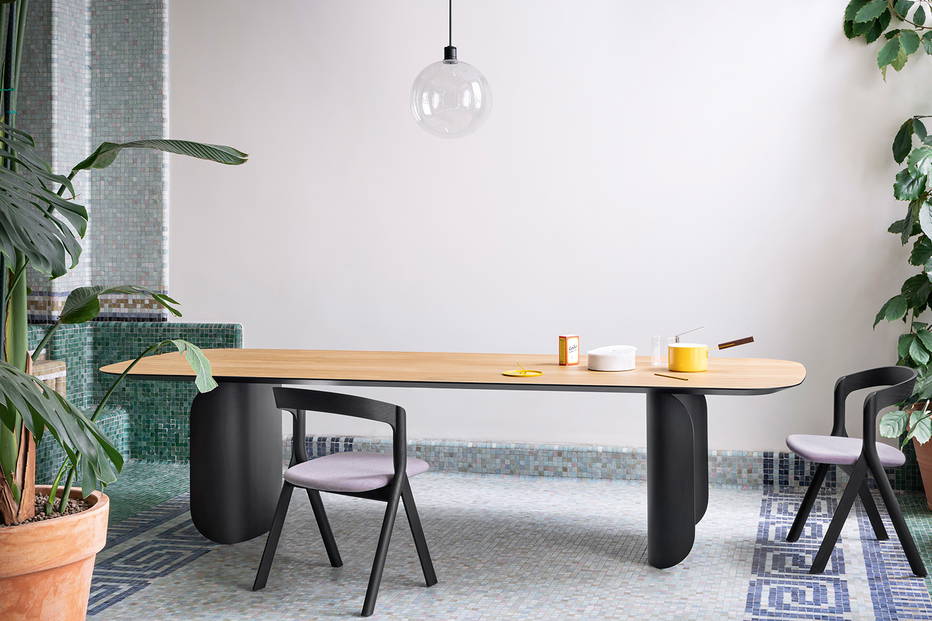 Barry Oblong Dining Table