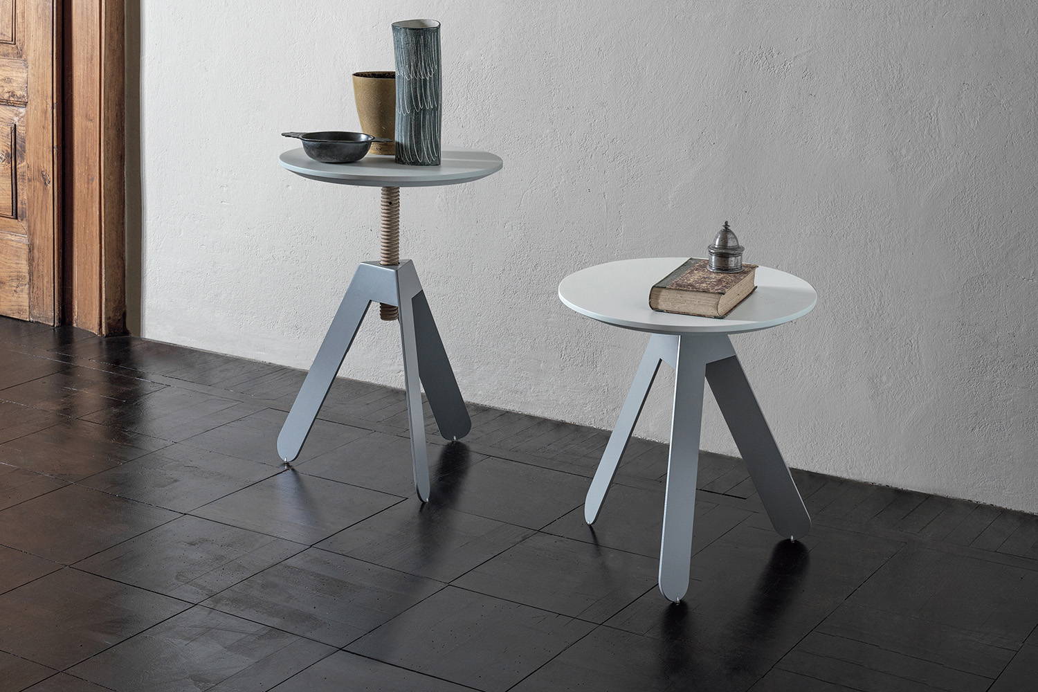 Basalto end table designed by Roberto Giacomucci for Bontempi Casa