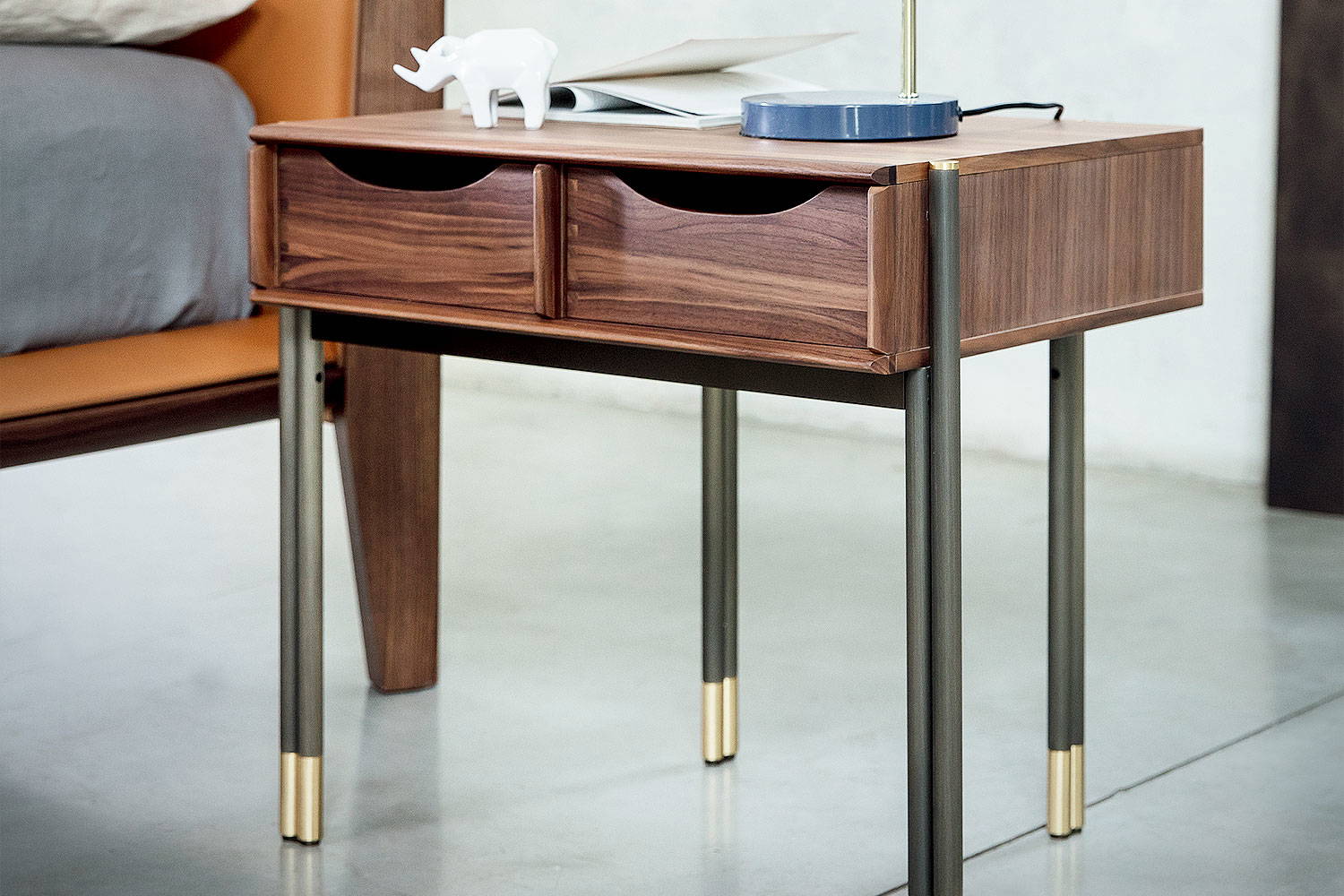 Bayus Nightstand