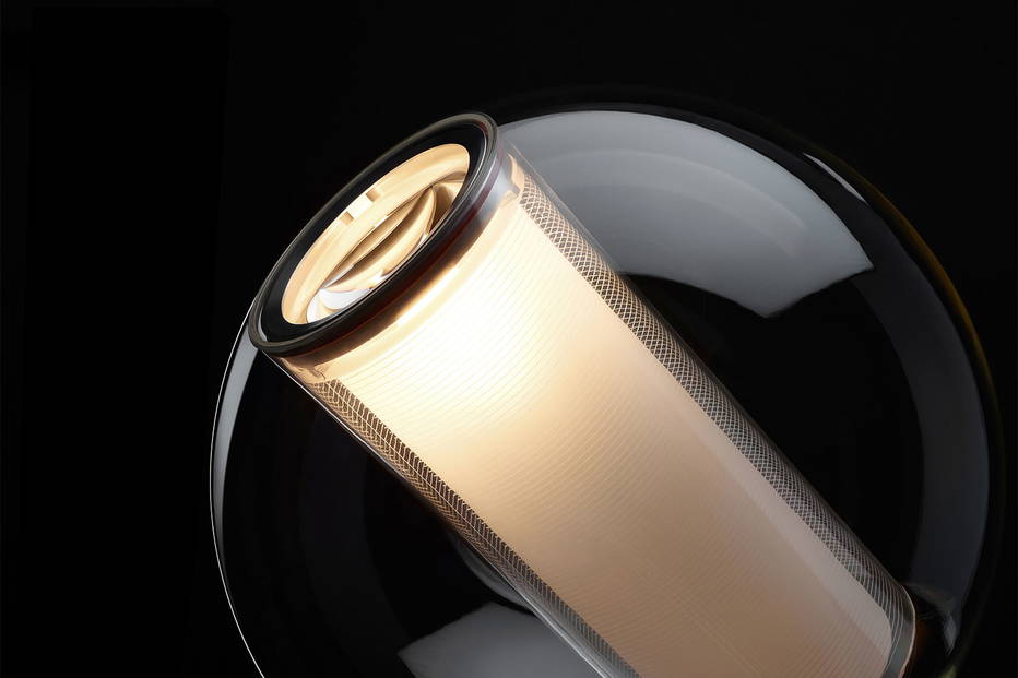 Bel Occhio table lamp with dark background
