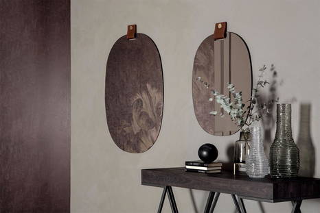 Belty mirror by Tonin Casa