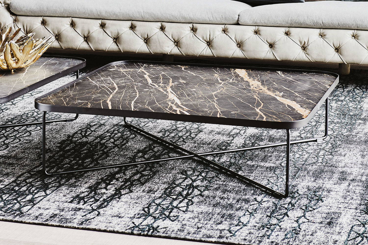 Benny coffee table by Cattelan Italia