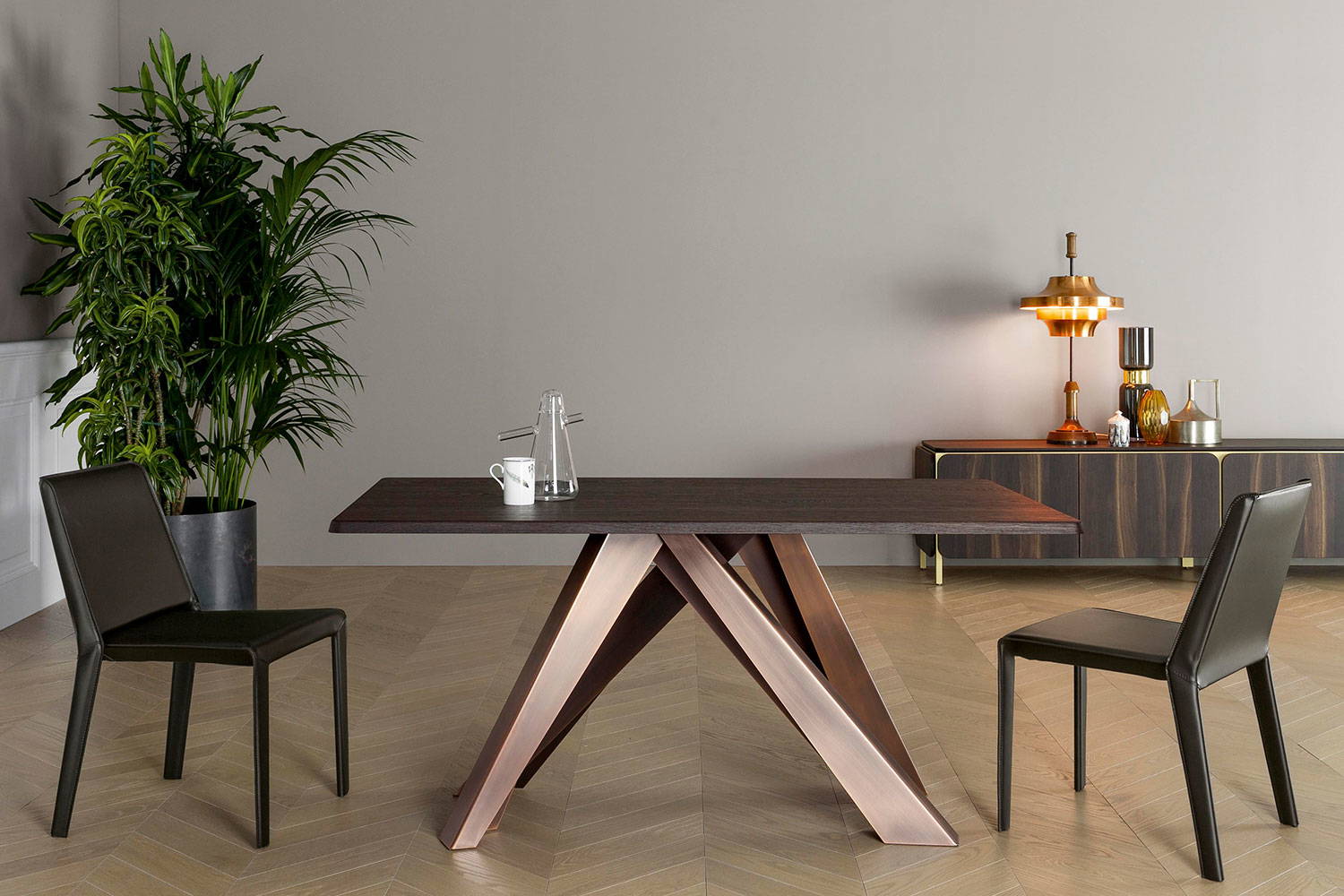 Big Table by Bonaldo | room service 360°