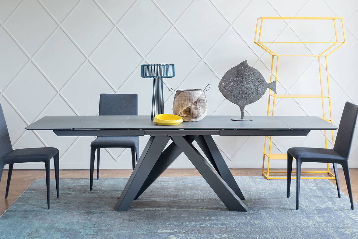 Big extension ceramic table by Bonaldo with top in adresia grey ceramic Big extension ceramic table by Bonaldo with top in adresia grey ceramic