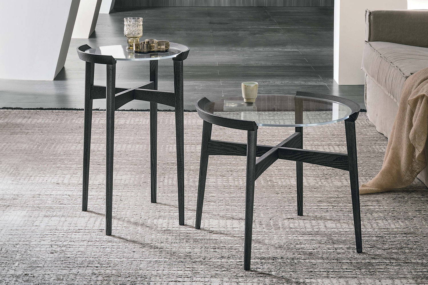 Bloom End Table