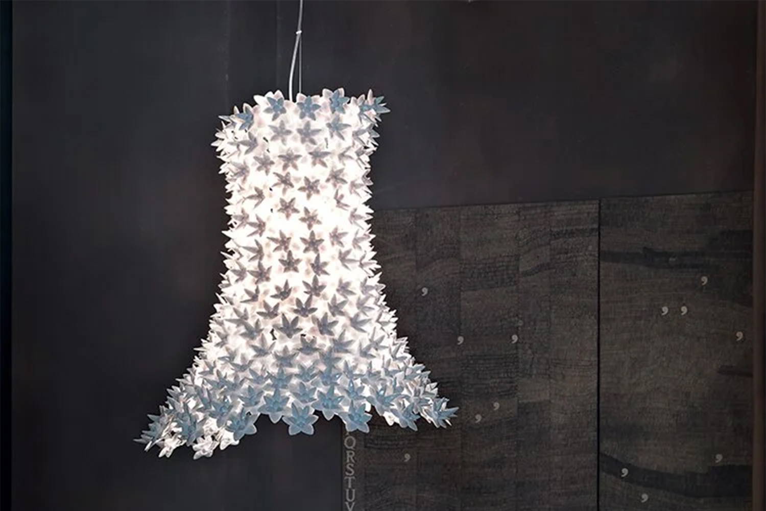 Bloom Sculpted Suspension Light