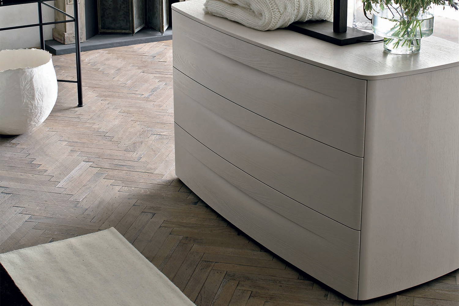 Tomasella Bogart Dresser - Thumbnail 4