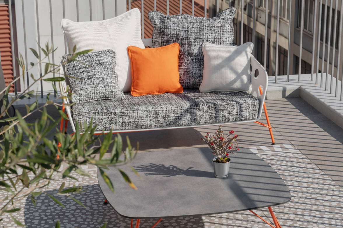 Bolle Sofa with Bolle Coffee Table Bolle Sofa with Bolle Coffee Table
