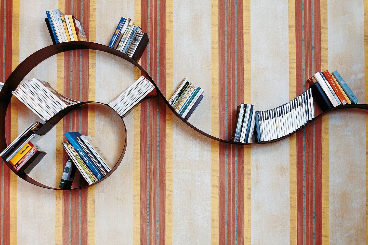 Bookworm Shelf - Thumbnail 5
